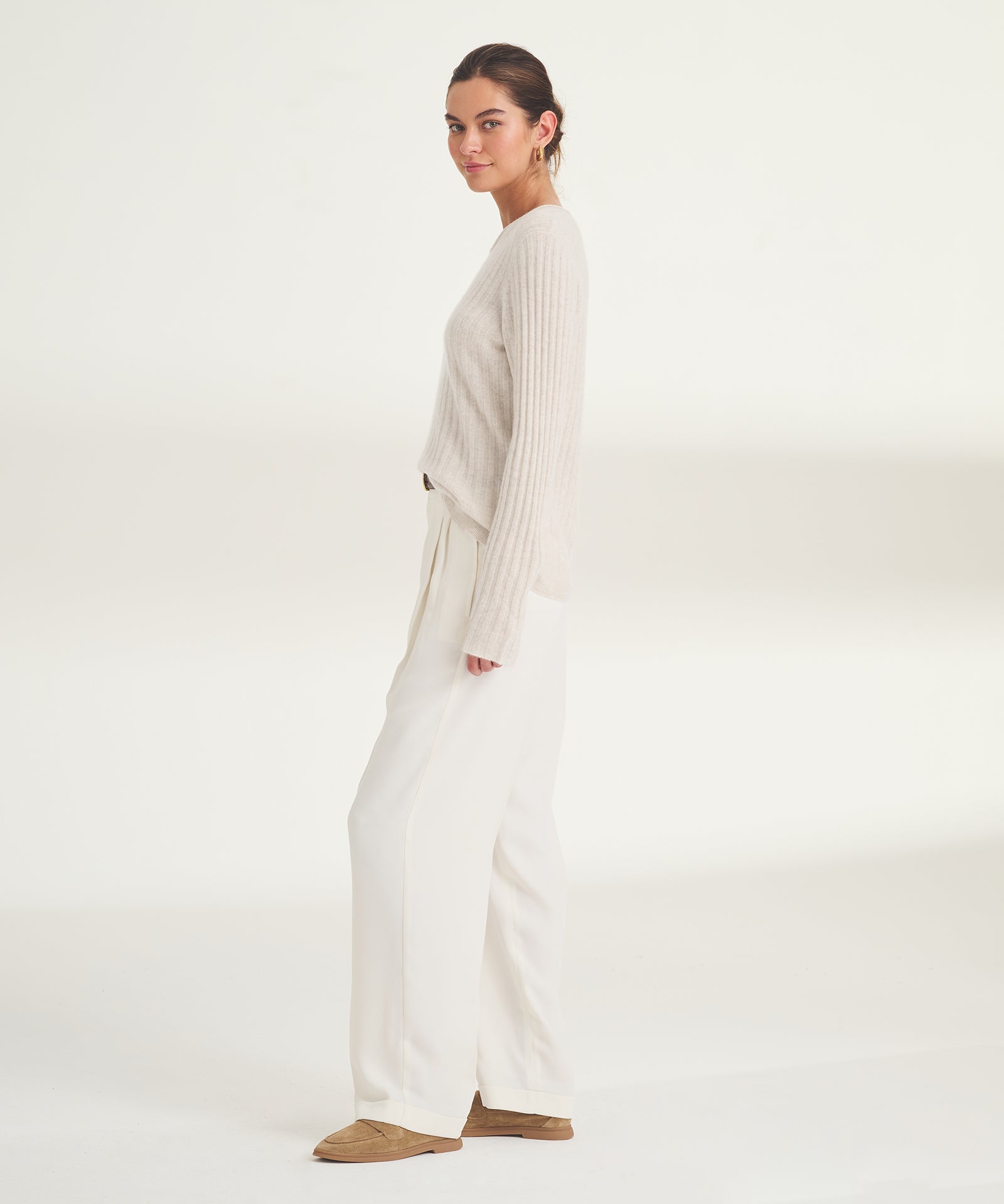 Lightweight Cashmere Ribbed Sweater