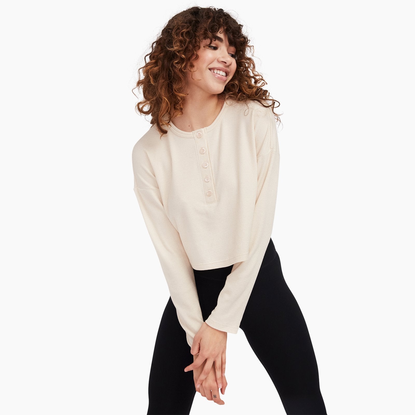 Ribbed Lightweight Cropped Henley