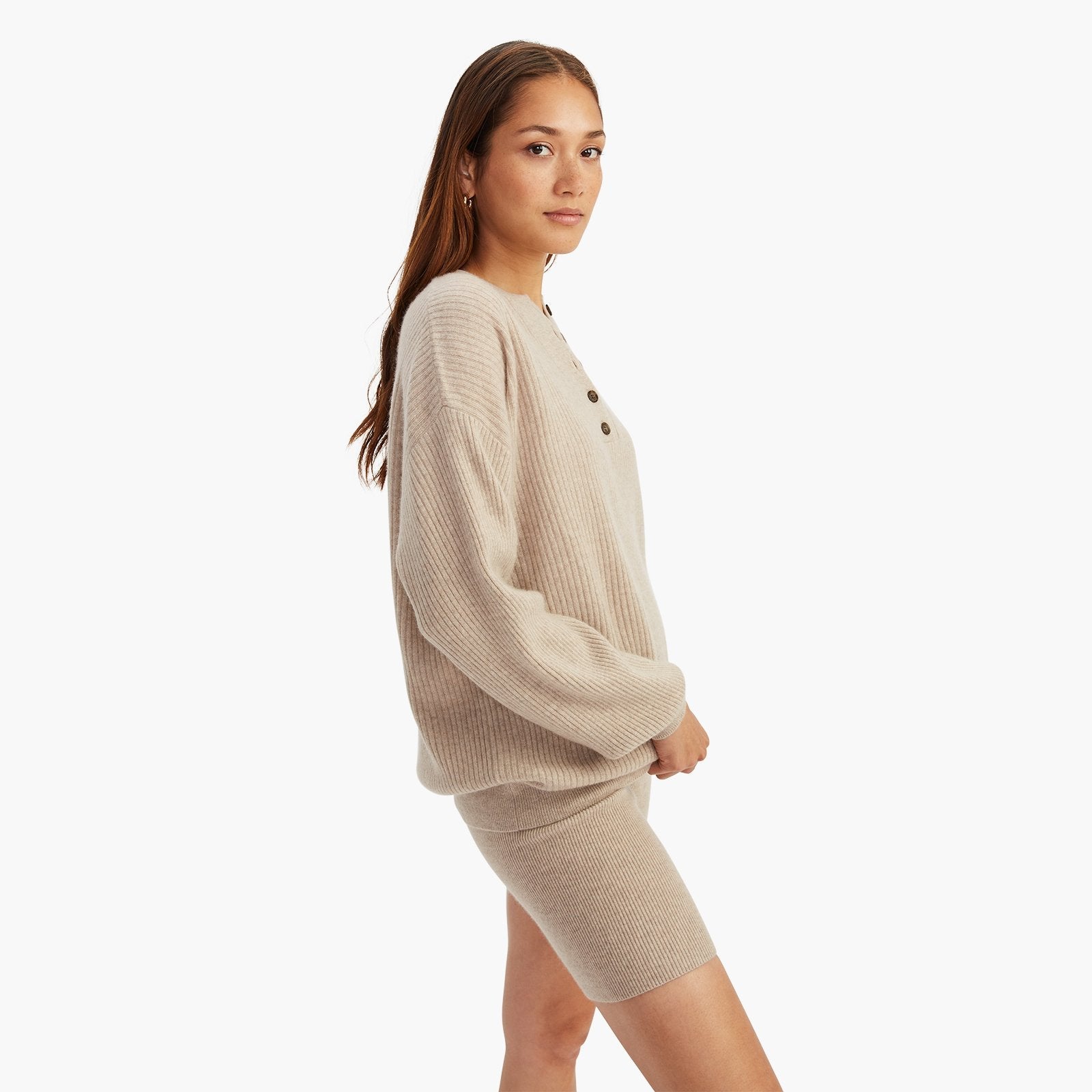 Recycled Cashmere Ribbed Henley