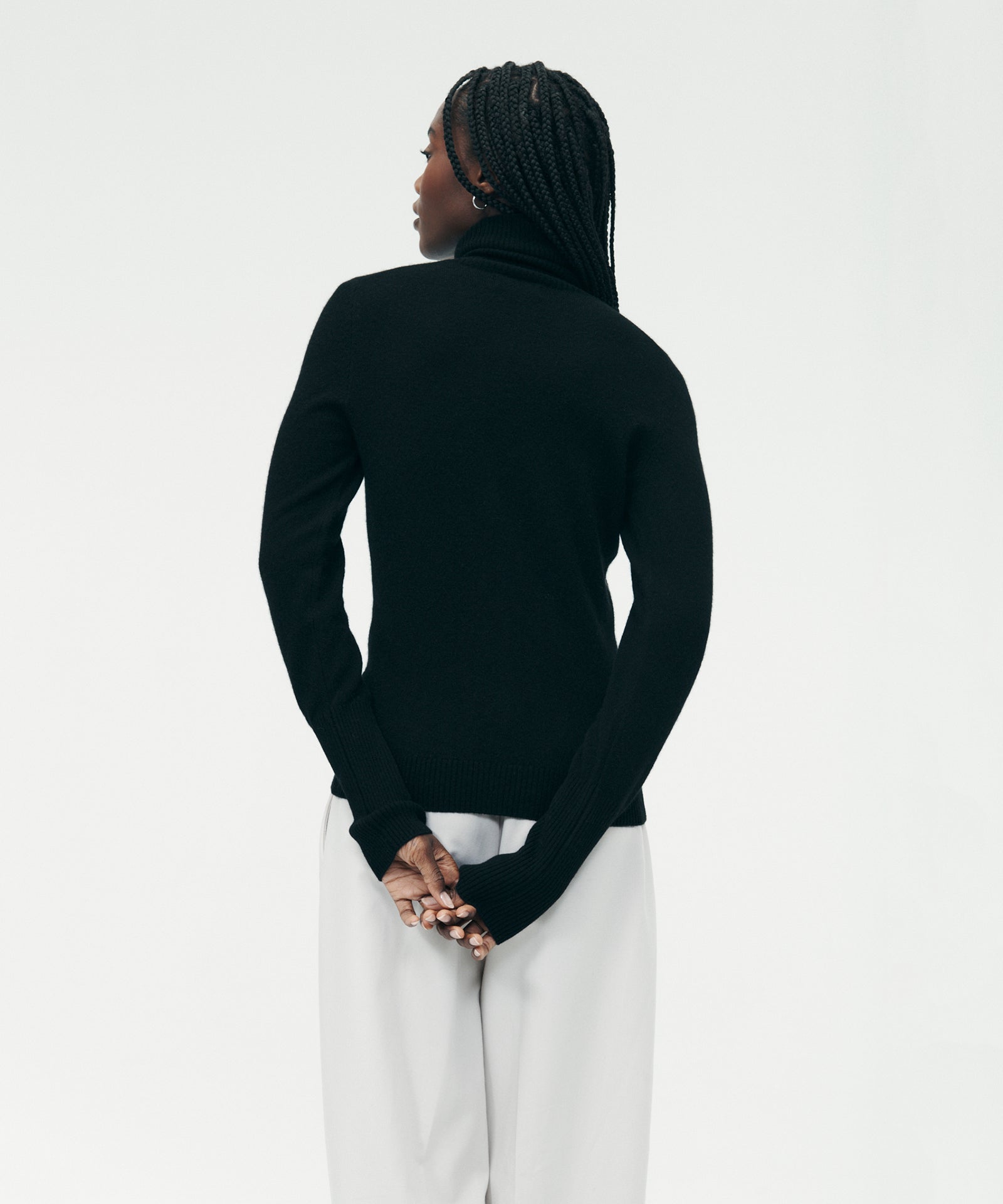 Signature Cashmere Classic Turtleneck