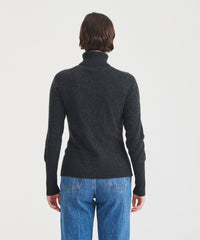 Signature Cashmere Classic Turtleneck