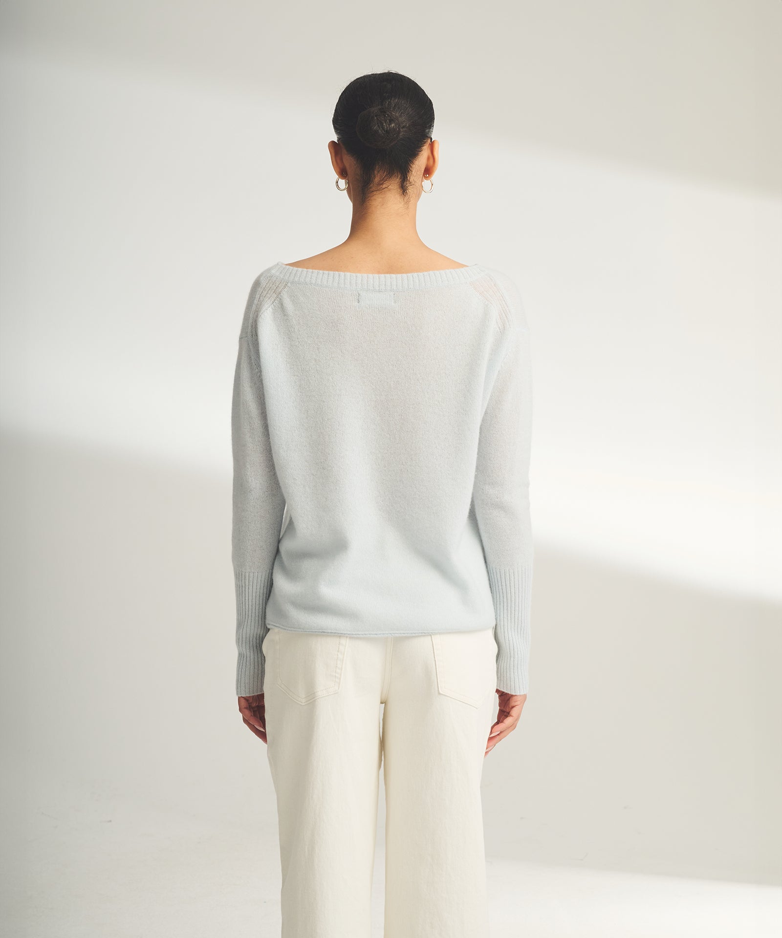 Lightweight Cashmere Boatneck Sweater