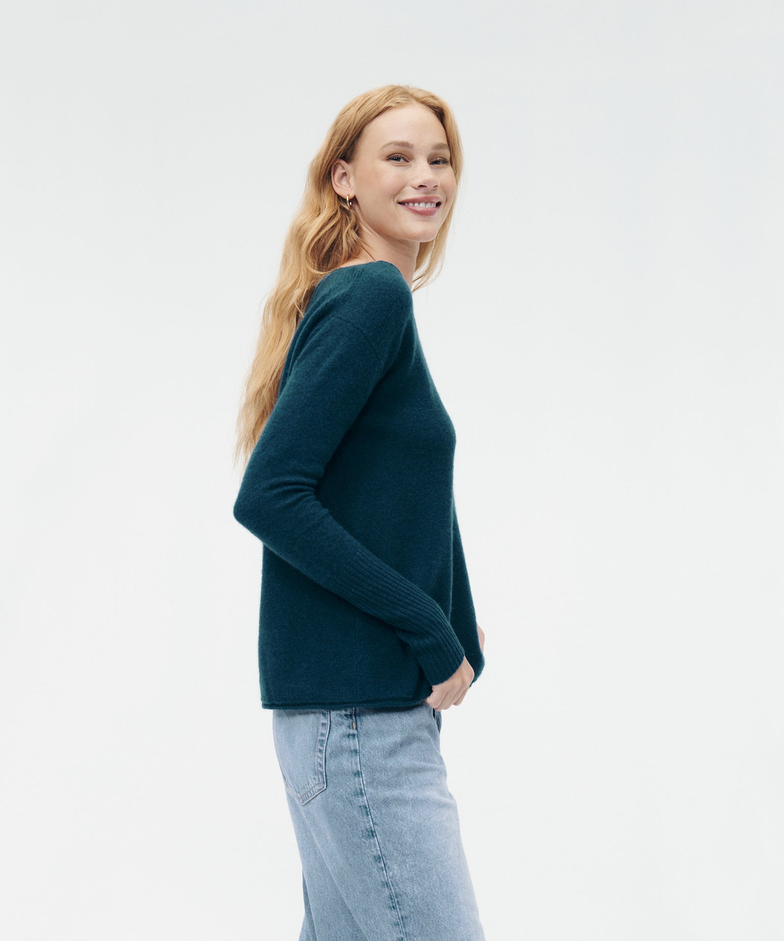 Lightweight Cashmere Boatneck Sweater