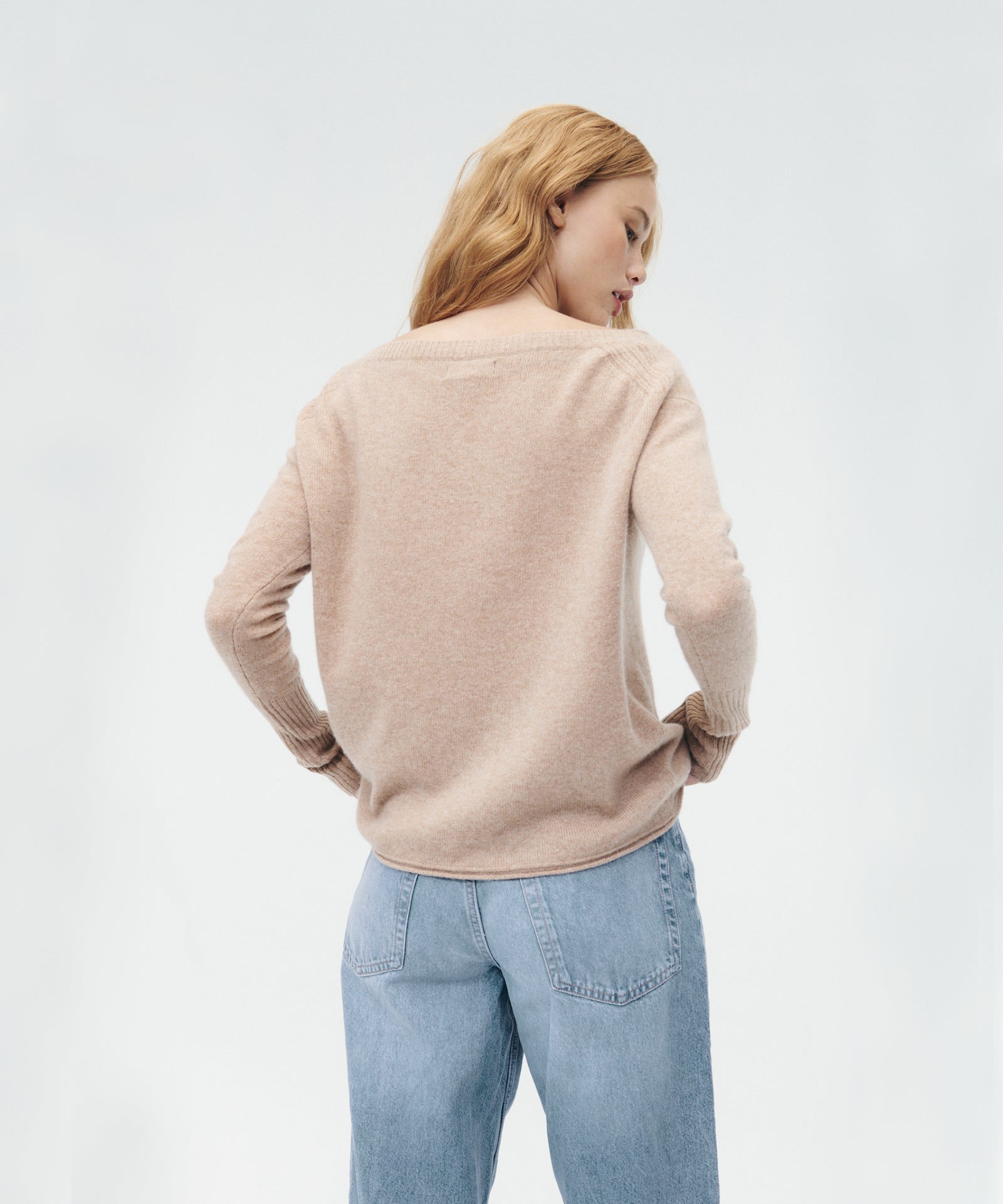 Lightweight Cashmere Boatneck Sweater