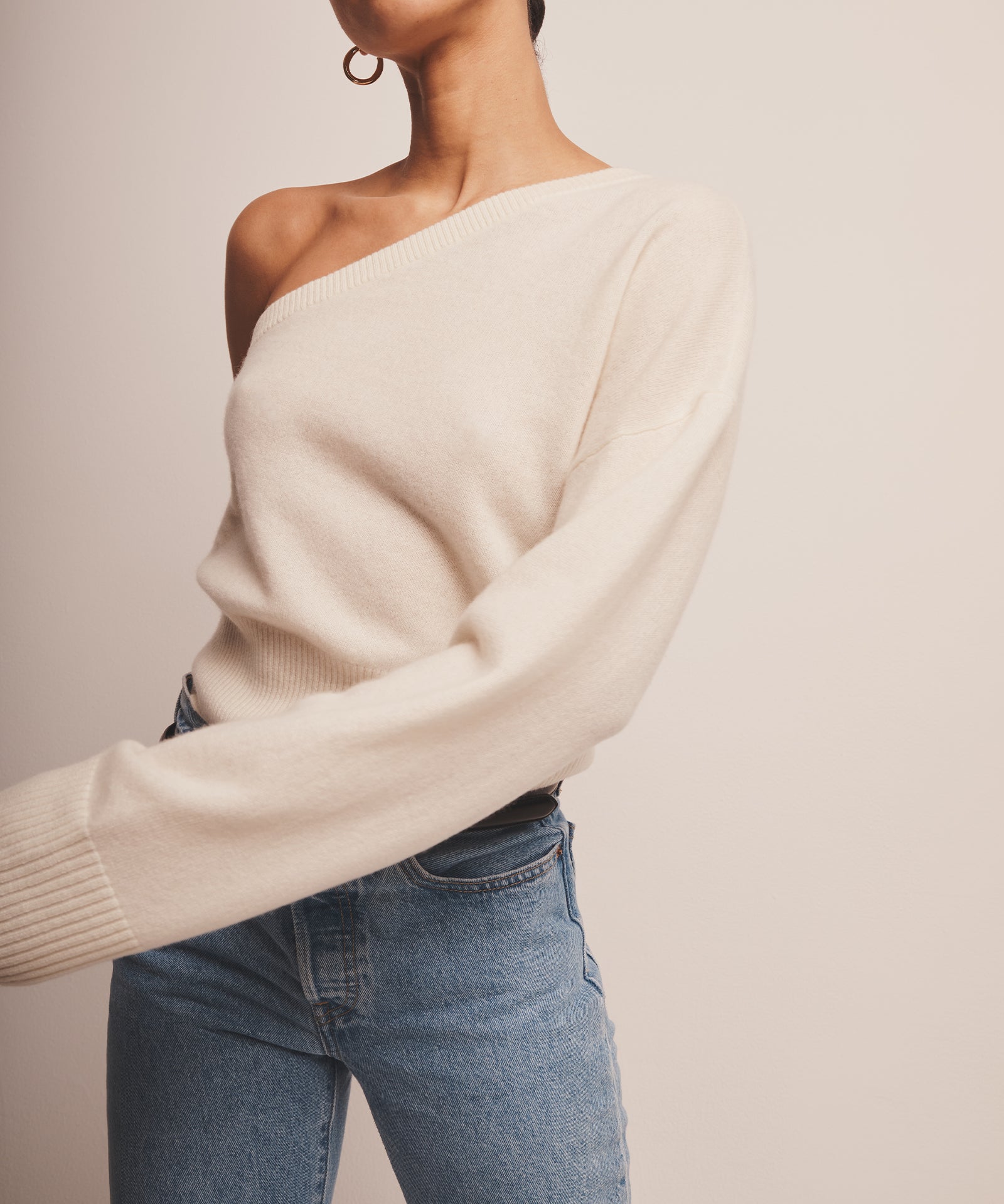 Signature Cashmere One Shoulder Sweater