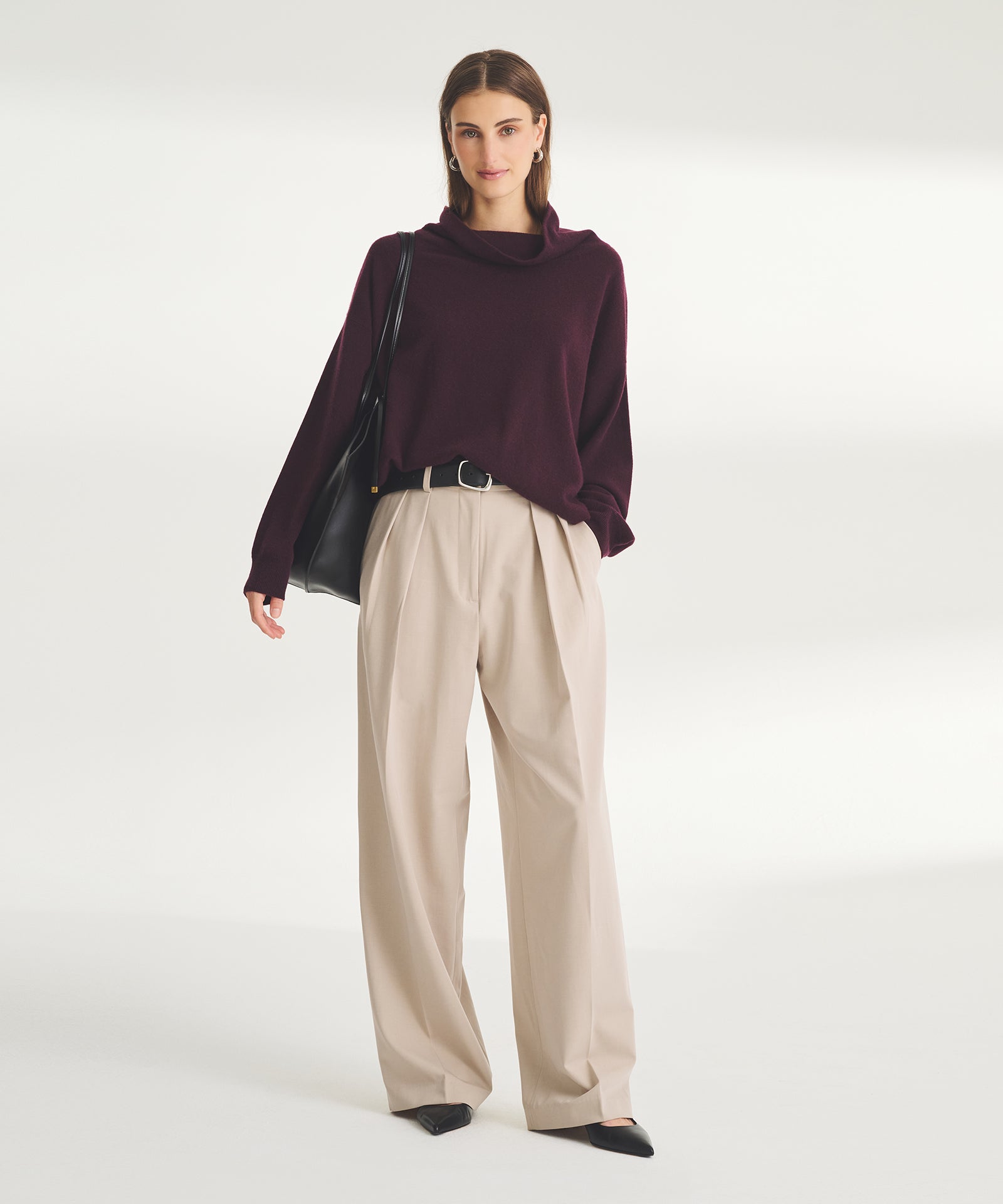 Signature Cashmere Funnel Turtleneck